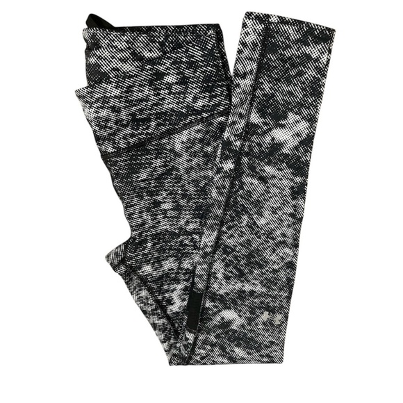 Under Armour Heat Gear Black White Compression Leggings Size XS - Picture 7 of 8